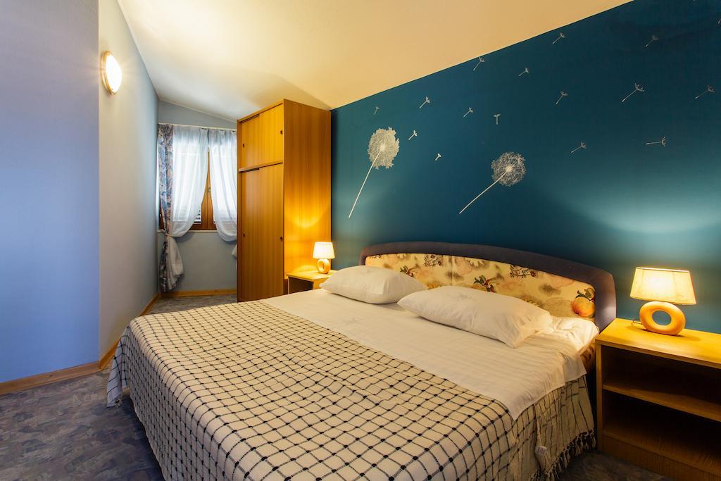 Apartments Bilaja Marina Room photo